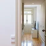Lively Getaway